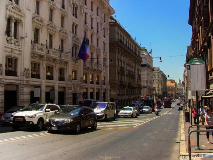 Прекрасная улица Рима