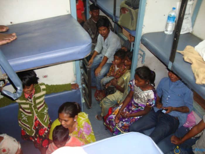 Безразмерный вагон индийского поезда