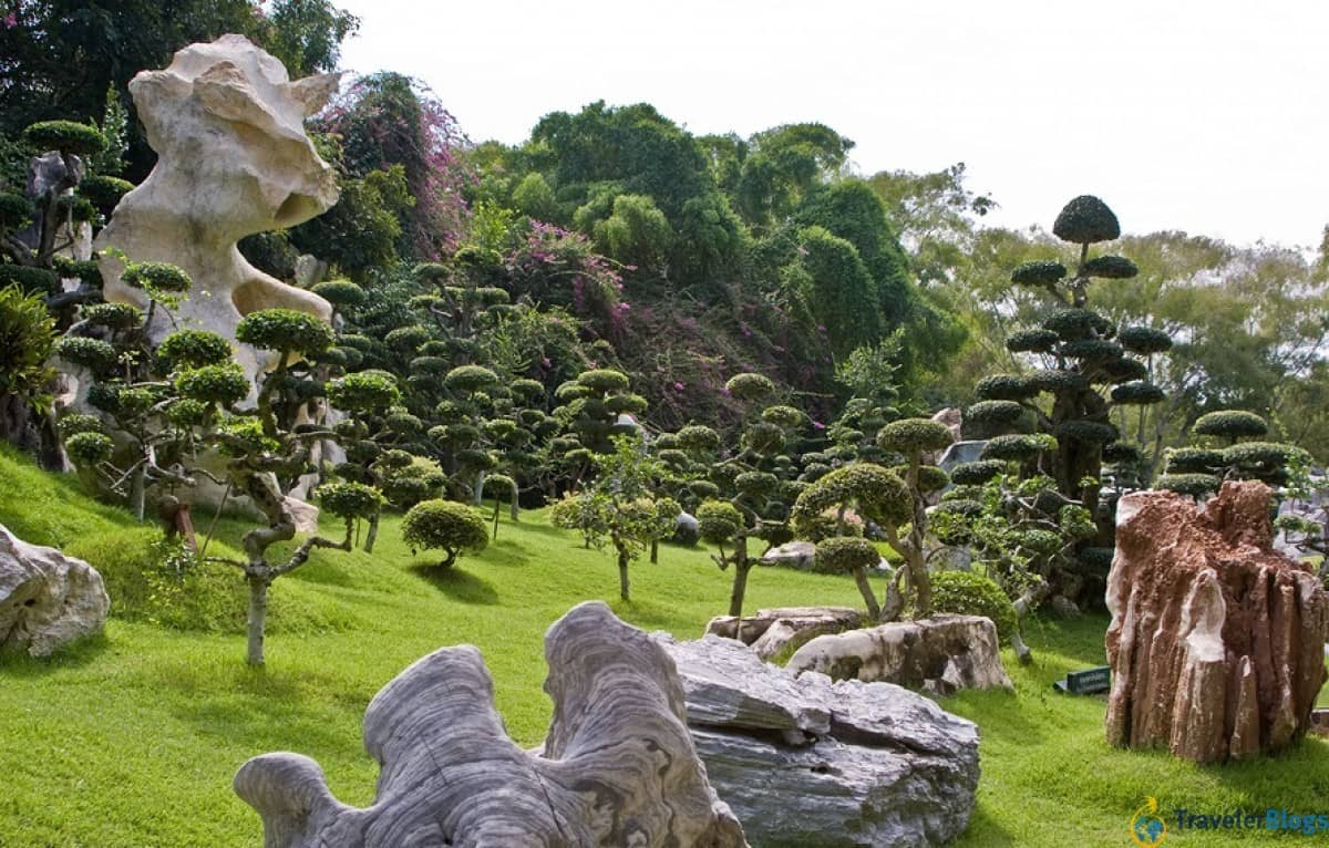 Stone park. Парк миллионолетних камней в Паттайе. Сад миллионолетних камней. Паттайя Таиланд сад камней. Парк миллионолетних камней в Паттайе карта.
