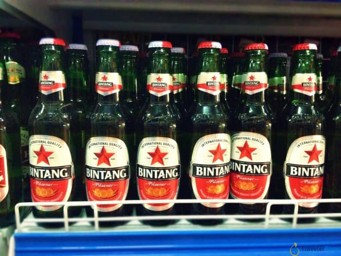 Популярное среди туристов и не только, местное пиво Bintang