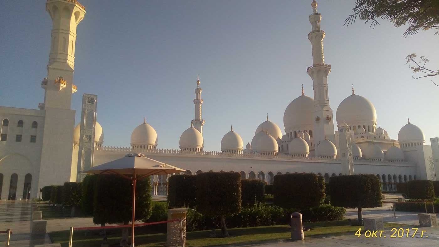 Белая мечеть шейха Зайда.